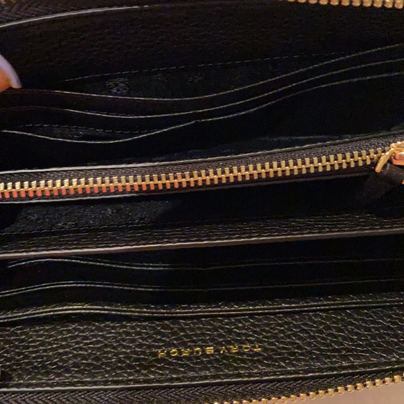 Tory Burch MutliZip Continental Wallet - Picture 6 of 8
